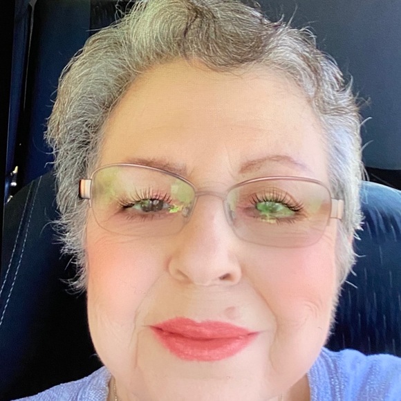 Meet your Posher, Rose - Picture 2 of 2